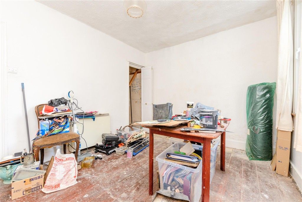 Property photo 1 of 5 Dining Room