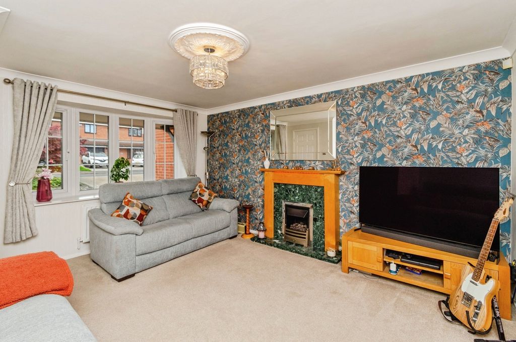 Property photo 2 of 24 Photo