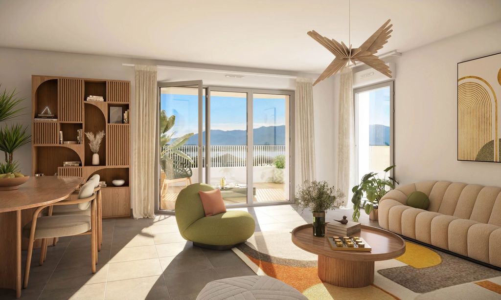 Property photo 3 of 8 860Cf1E943F4402Abd780A7d604d3867_Adff988640_3000-Big