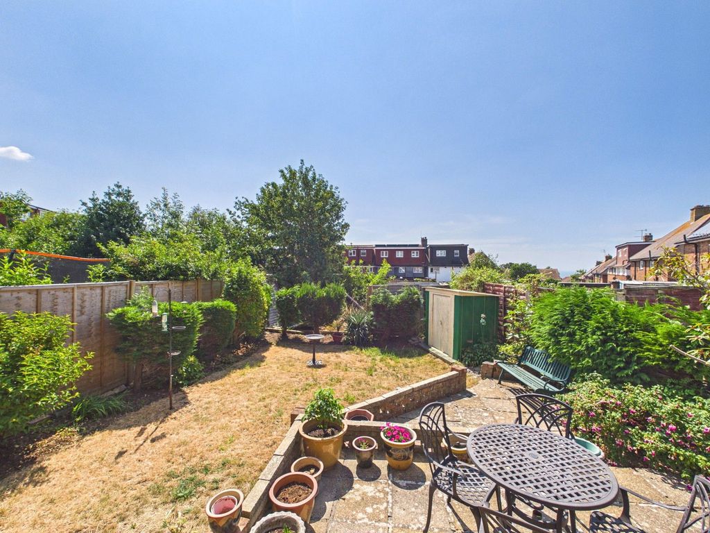 Property photo 3 of 13