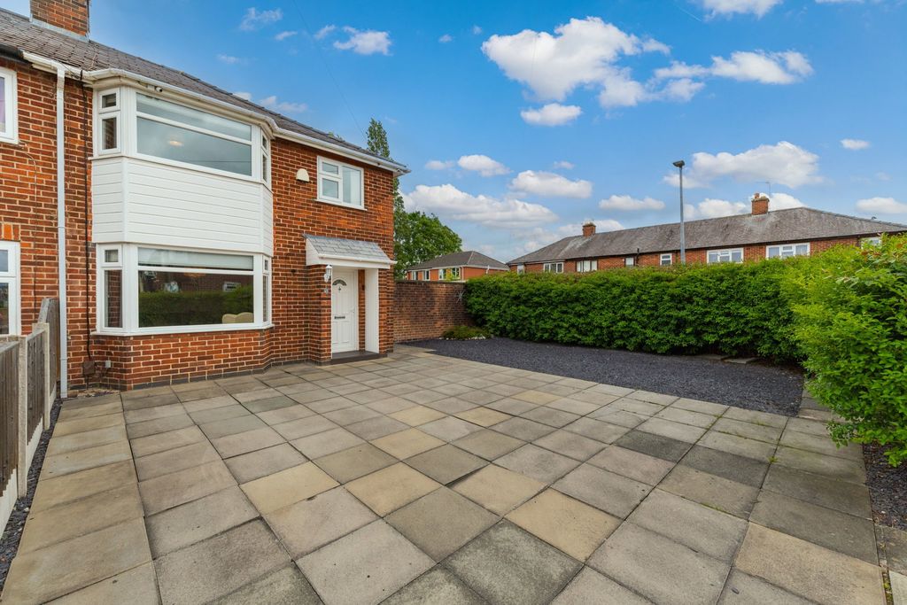 Property photo 1 of 23