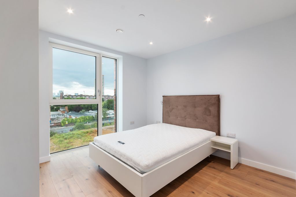 Property photo 3 of 4