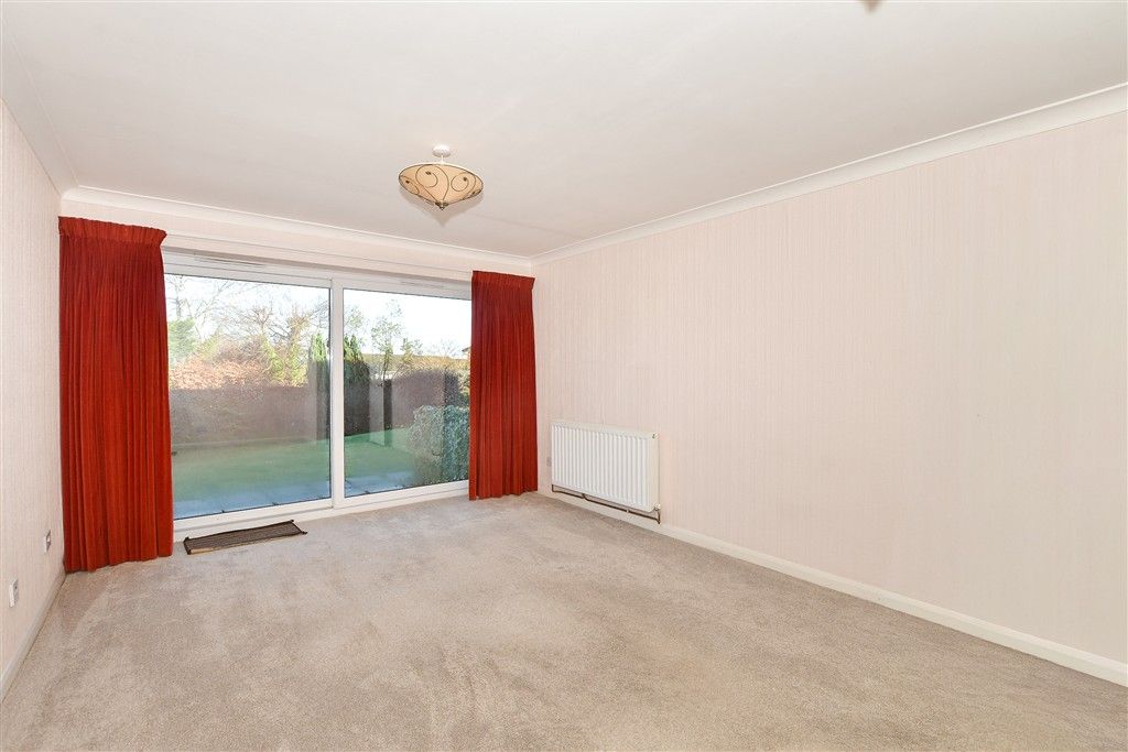 Property photo 2 of 7 Lounge/ Diner