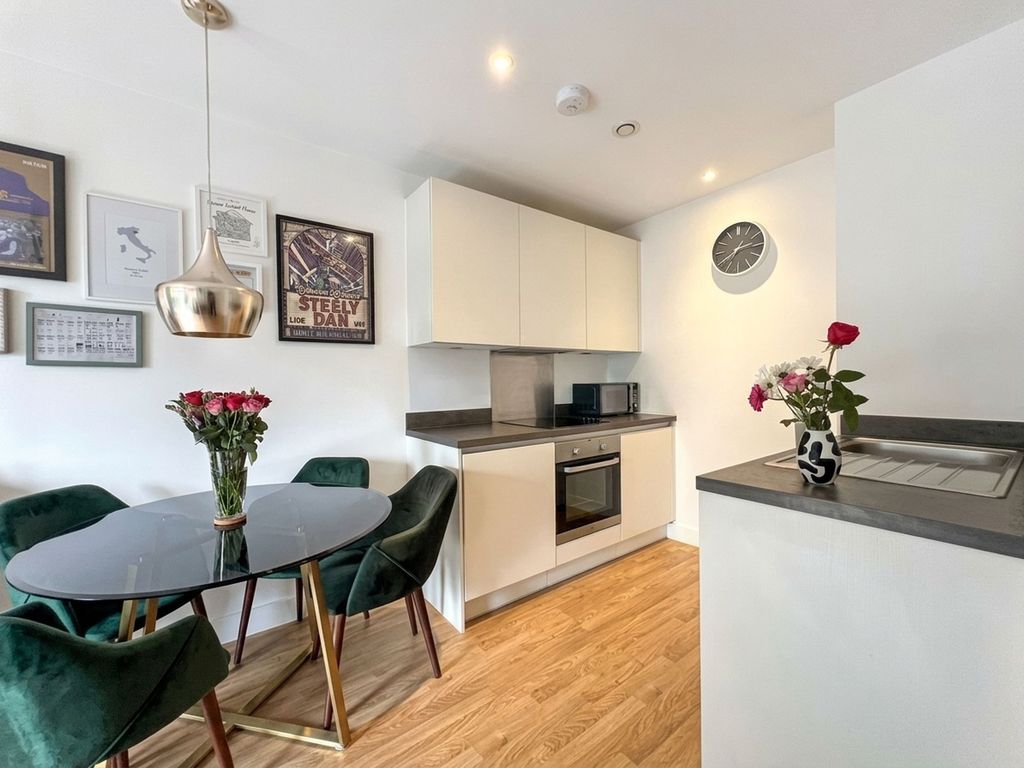 Property photo 3 of 9 Kitchen Break Fast Room