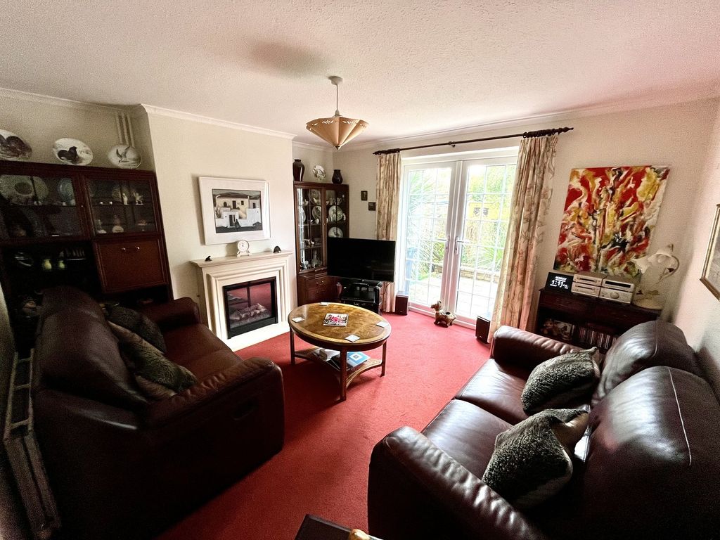 Property photo 2 of 10 Not Specified