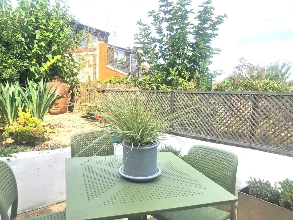 Property photo 3 of 20 5004974