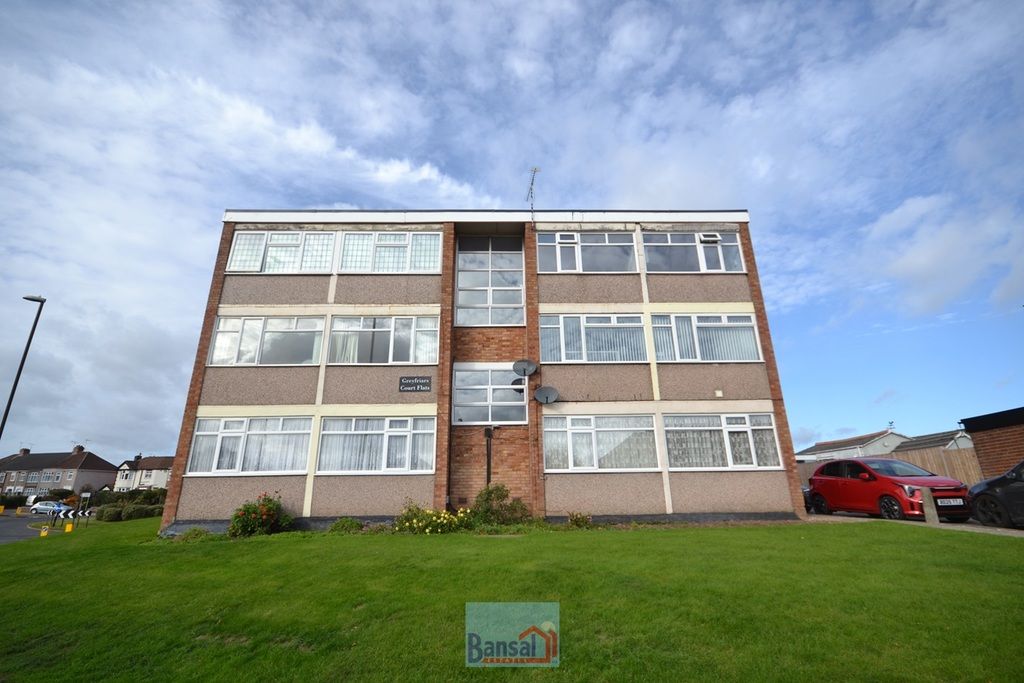 Property photo 1 of 11