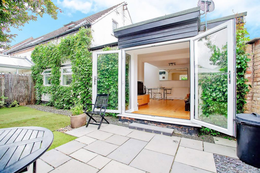 Property photo 1 of 14