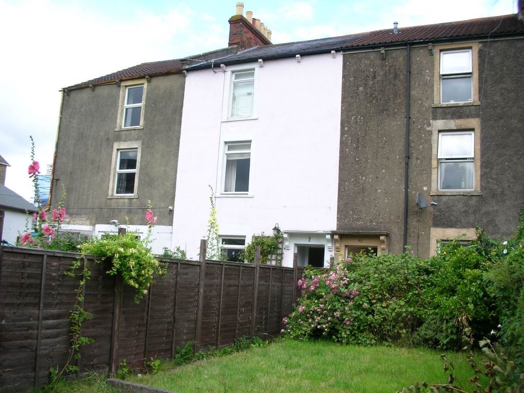 Property photo 1 of 5 Front
