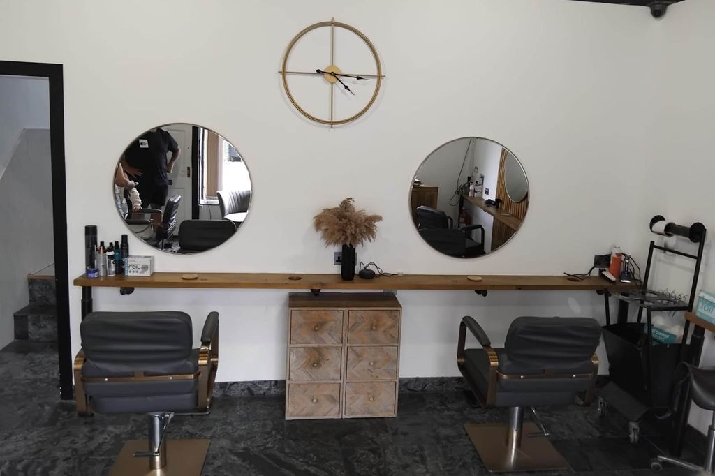 Property photo 2 of 7