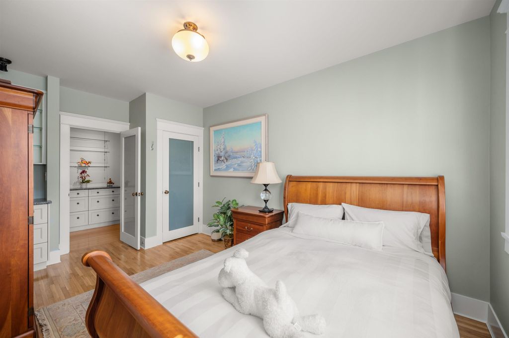 Vancouver, British Columbia, Canada, 2 bed apartment for sale, £ ... - High End Apartments For Sale In Vancouver