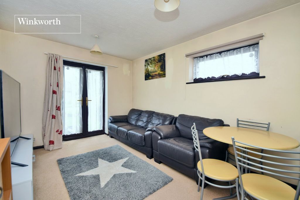 Property photo 2 of 10 Picture No. 06