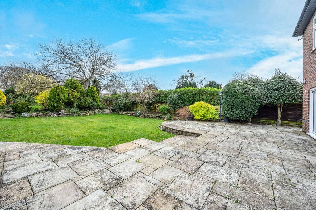 Property photo 3 of 15