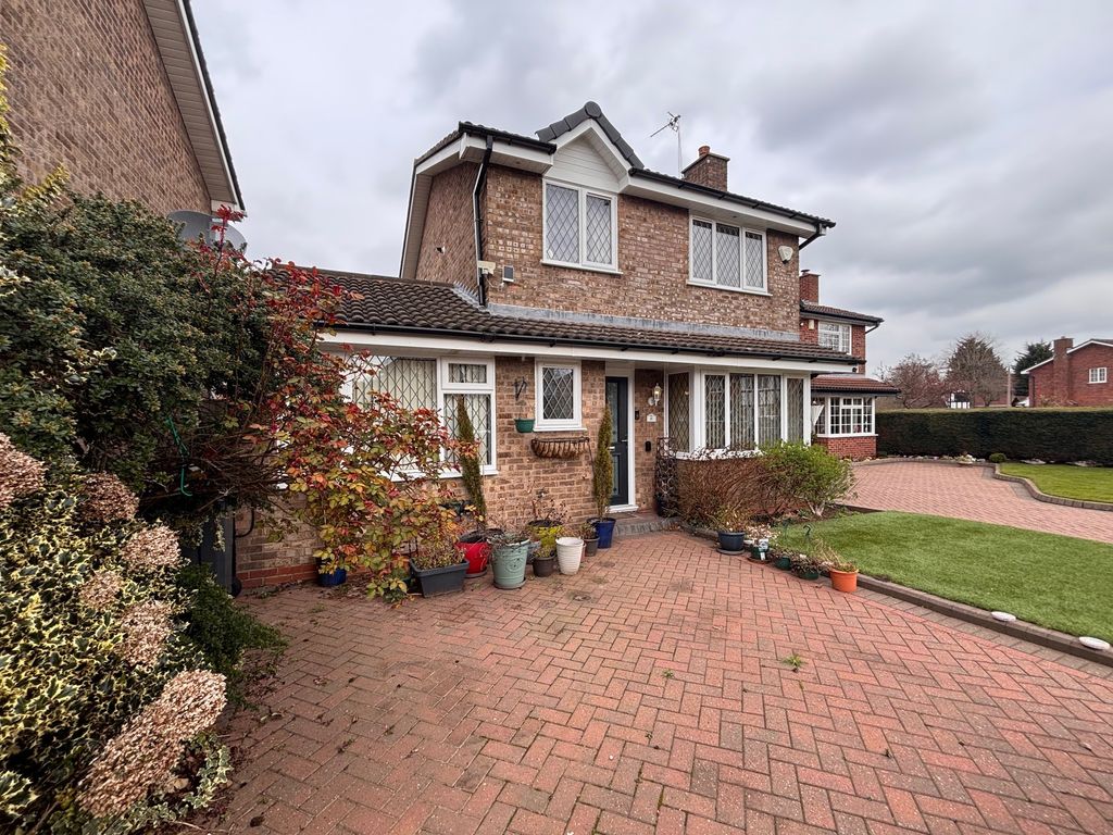 Property photo 2 of 19