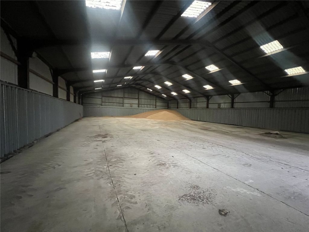 Property photo 3 of 5 Picture No. 01