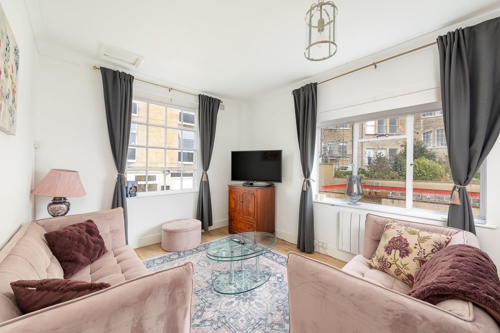 Property photo 3 of 14