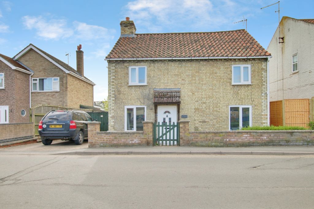 Property photo 1 of 16