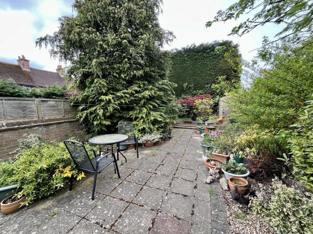 Property photo 2 of 10