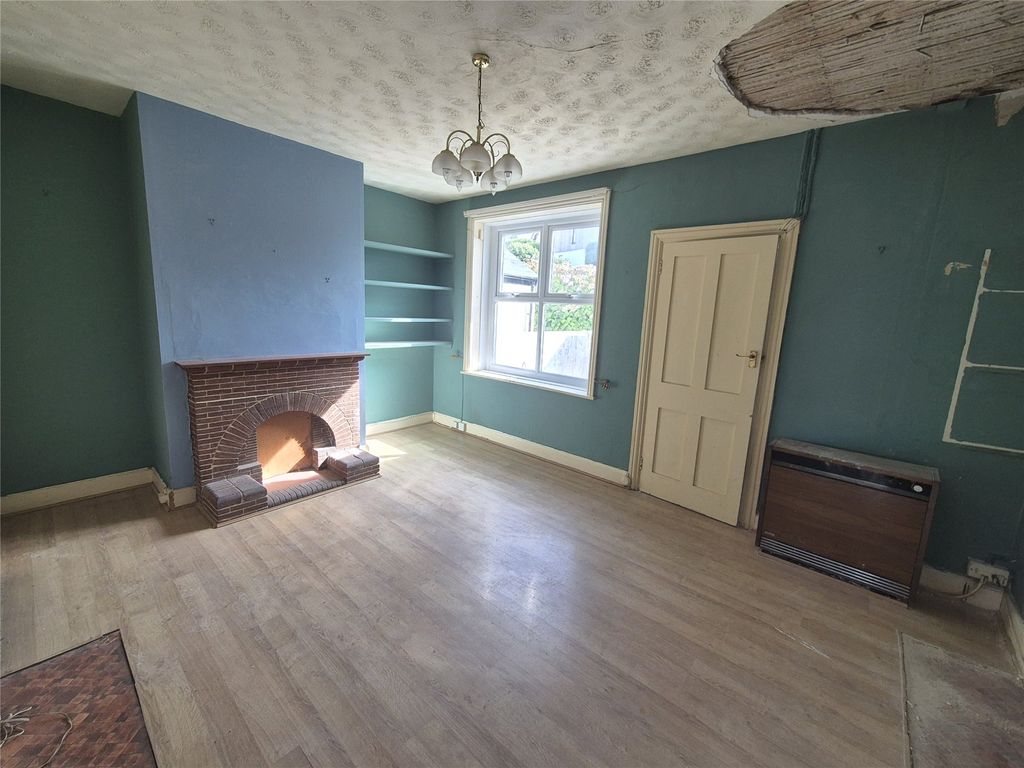 Property photo 2 of 13 Reception Room