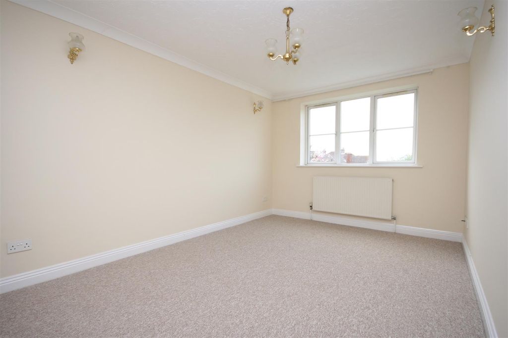 Property photo 3 of 11 Img_3336.Jpg