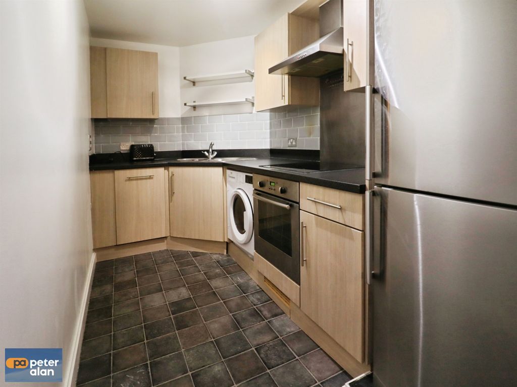 Property photo 2 of 16