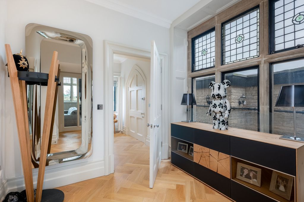 Additional image 11 of 2 bed flat for saleBirmingham Road Hatton Warwick, Warwickshire CV35