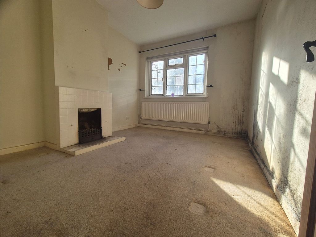 Property photo 3 of 11 Picture No. 10