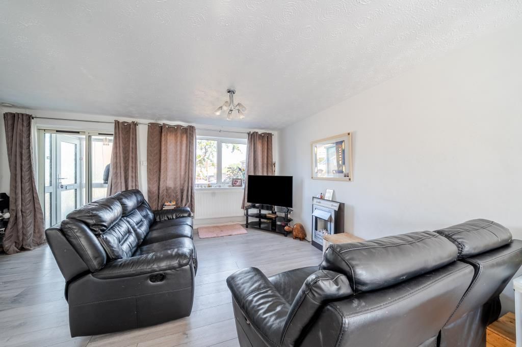 Property photo 3 of 17 Reception Room