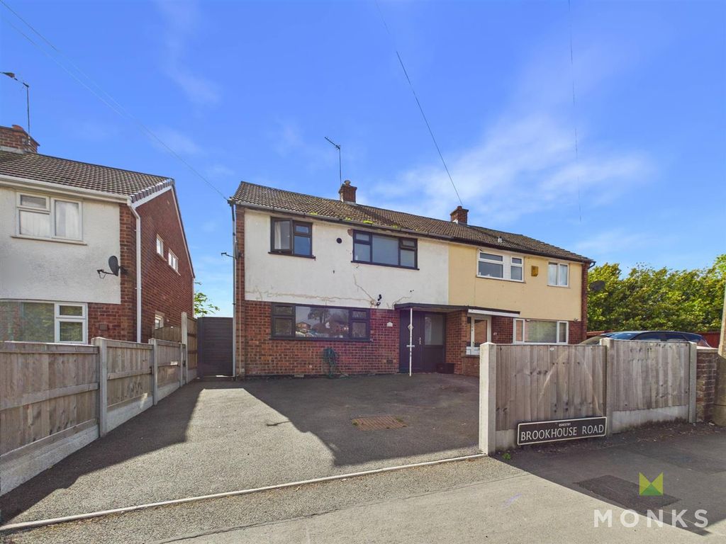Property photo 1 of 12 Cam01420G0-Pr0882-Still014.Jpg