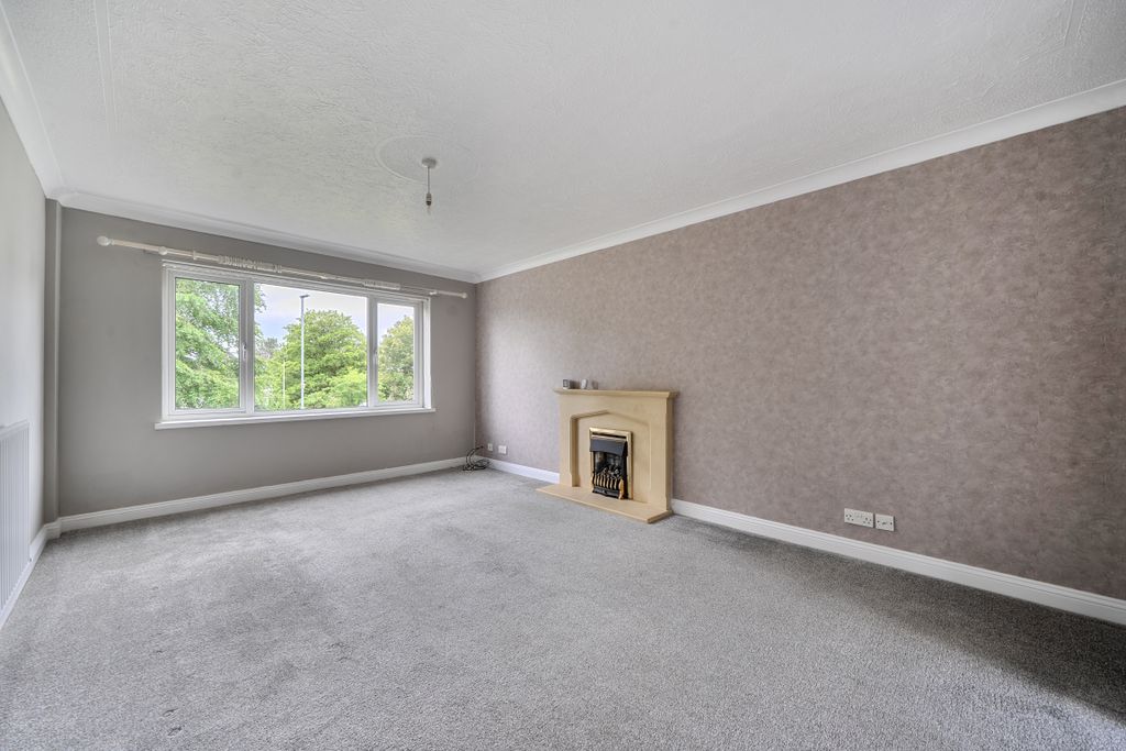 Property photo 2 of 17 1459829 (17)
