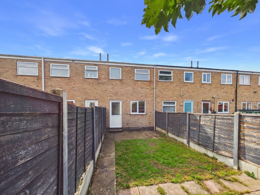 Property photo 2 of 19 5438142