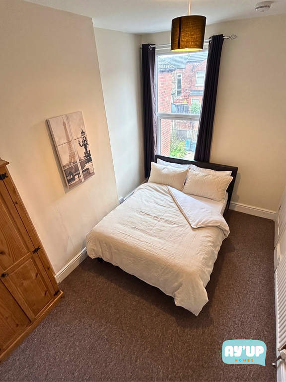 Property photo 2 of 4