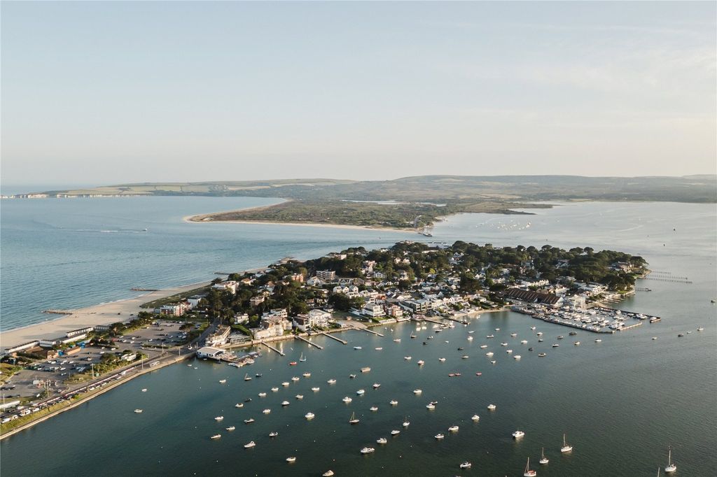 Property photo 3 of 30 Drone