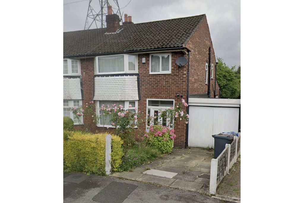 Property photo 1 of 24