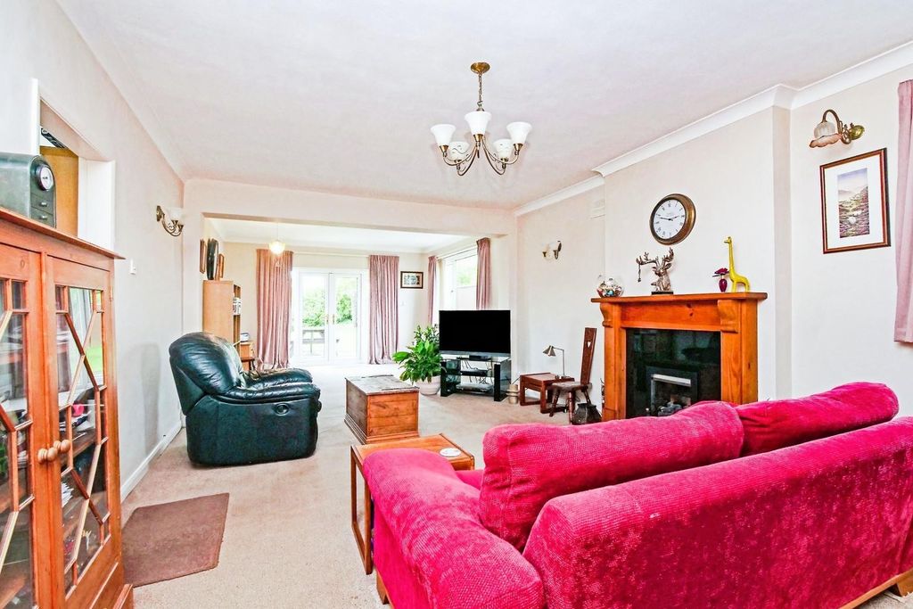 Property photo 2 of 23 Pnmb0267.Jpg