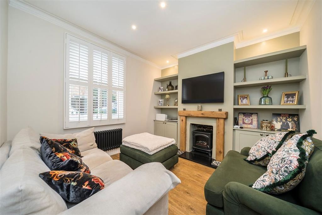 Property photo 3 of 9