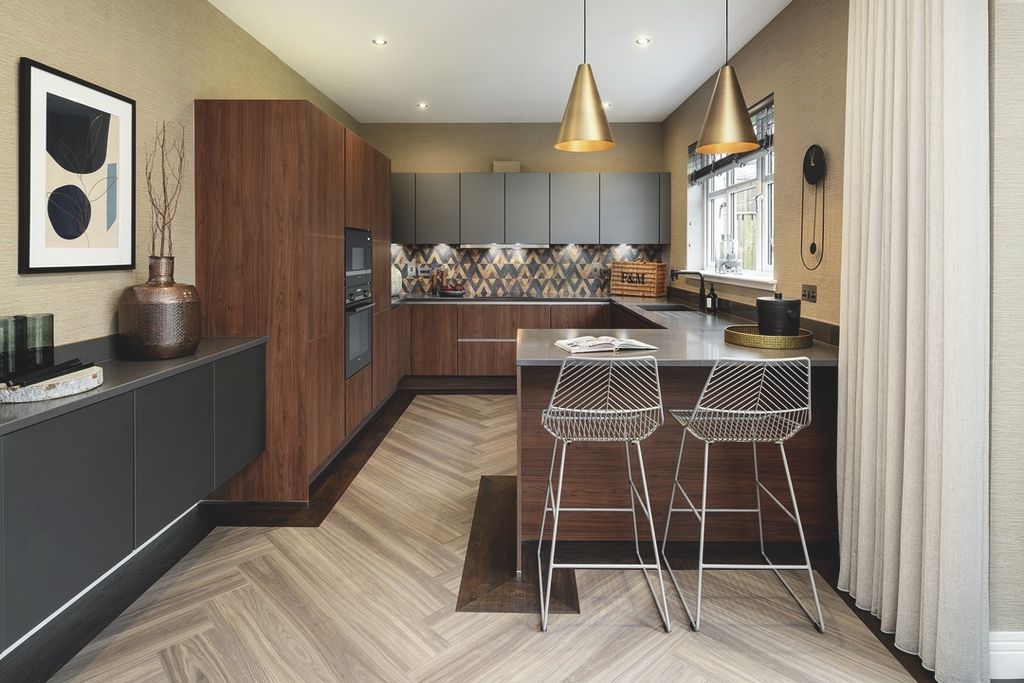 Property photo 3 of 15 Raemoir Park, Banchory