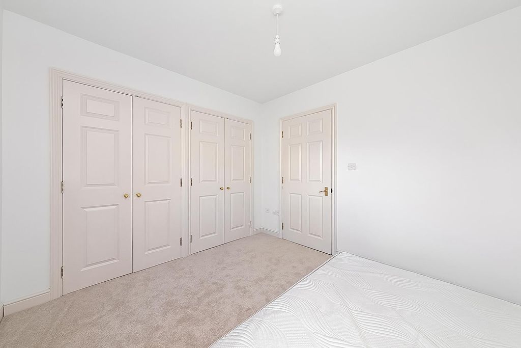 Property photo 2 of 12 Img_7650 Copy.Jpg