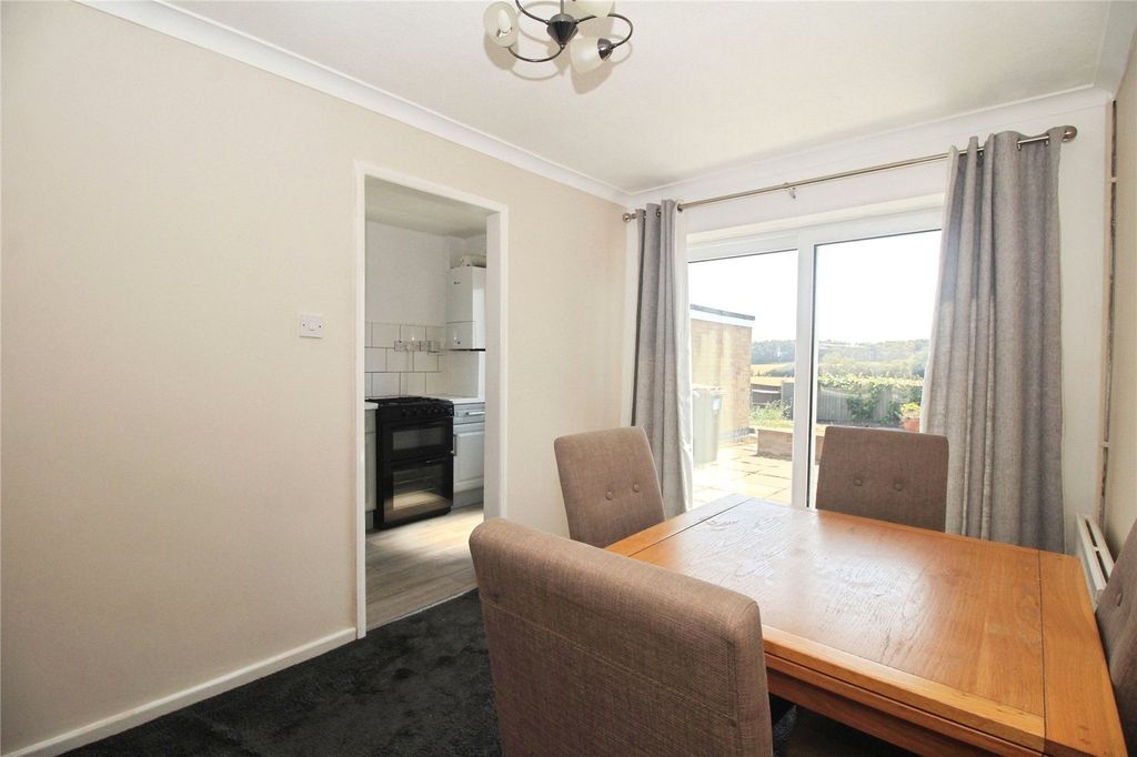 Property photo 3 of 10 Dining Room