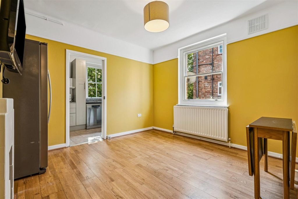 Property photo 3 of 14 3.Jpg