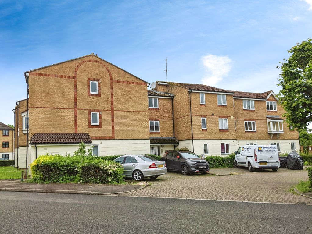 Property photo 2 of 8 Exterior