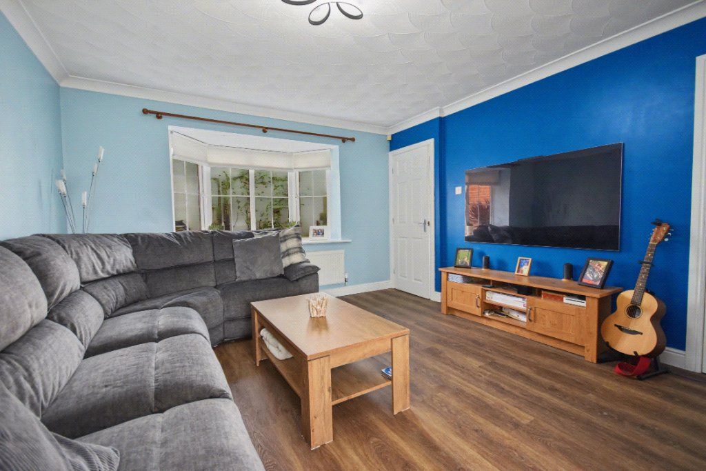 Property photo 3 of 16 Picture No. 11