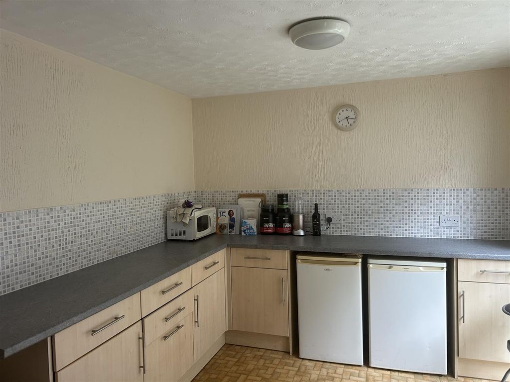 Property photo 1 of 13 Img_1233.Jpg