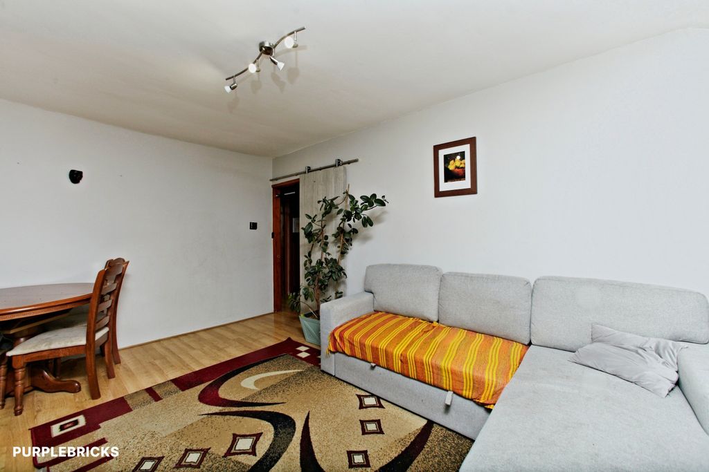 Property photo 3 of 17 Living Room