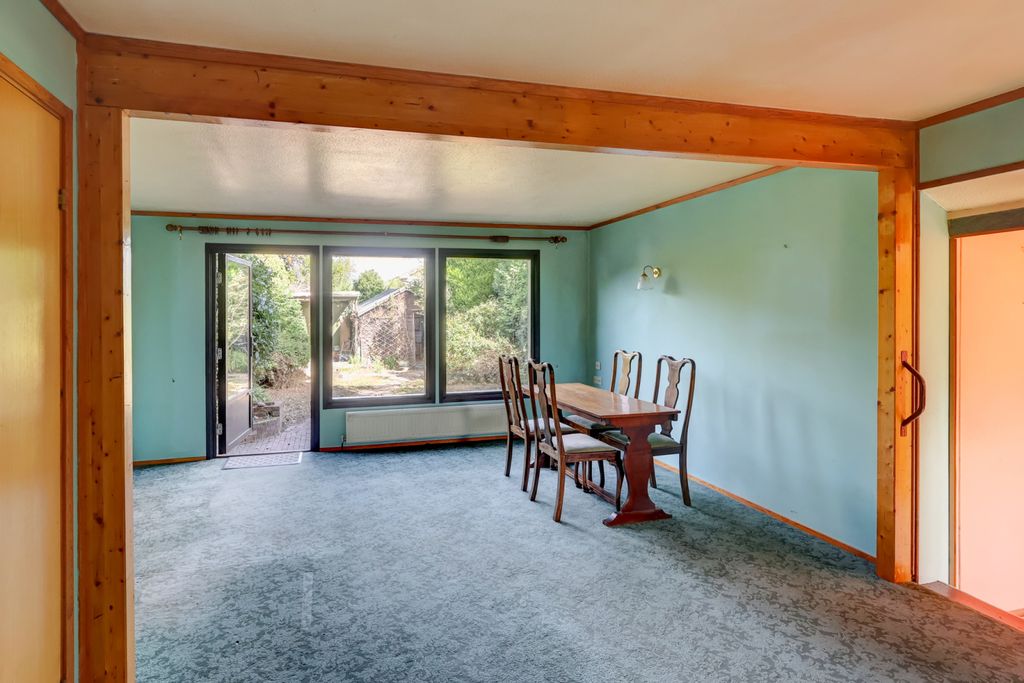 Property photo 2 of 14 Picture No. 02