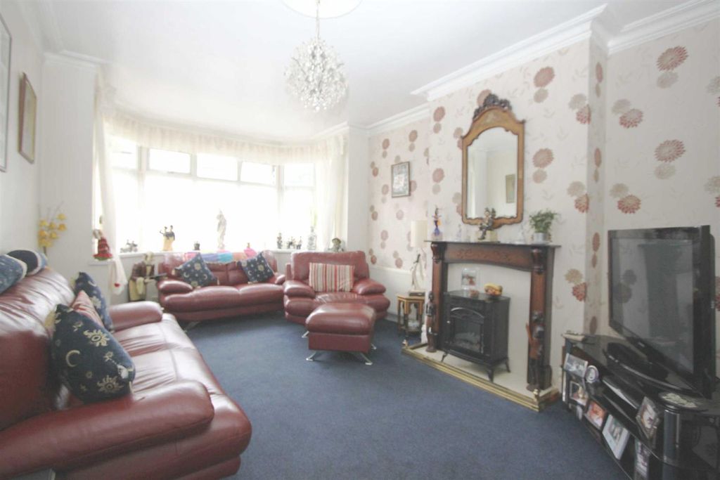 Property photo 2 of 5