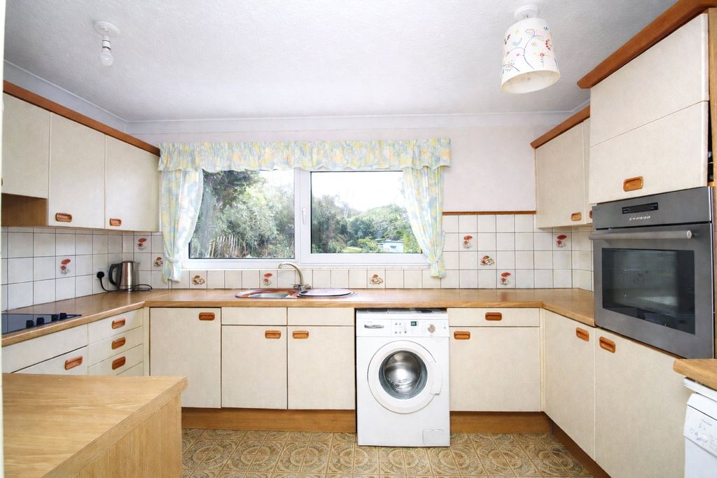 Property photo 3 of 12 Picture No. 04