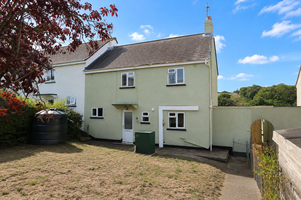 Property photo 2 of 23 Picture No. 03