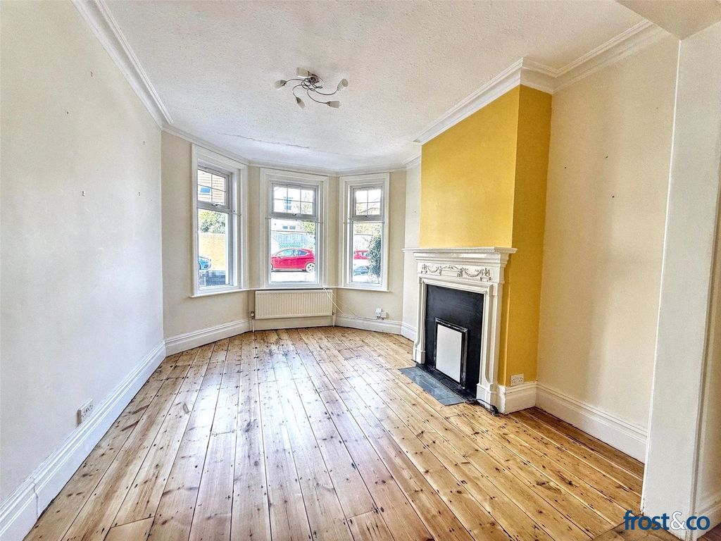 Property photo 3 of 13 Picture No. 06