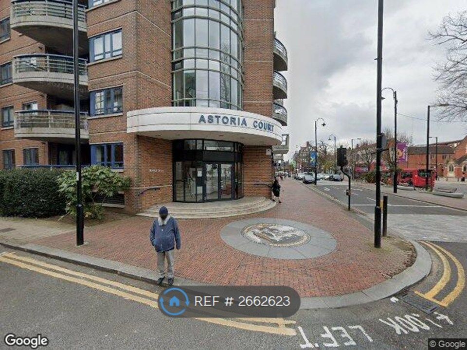 Property photo 1 of 12 Astoria Court